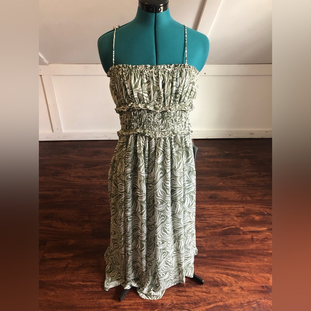 NWT En Saison Green and White Ruffle Spaghetti Strap Maxi Dress, Nordstrom, S